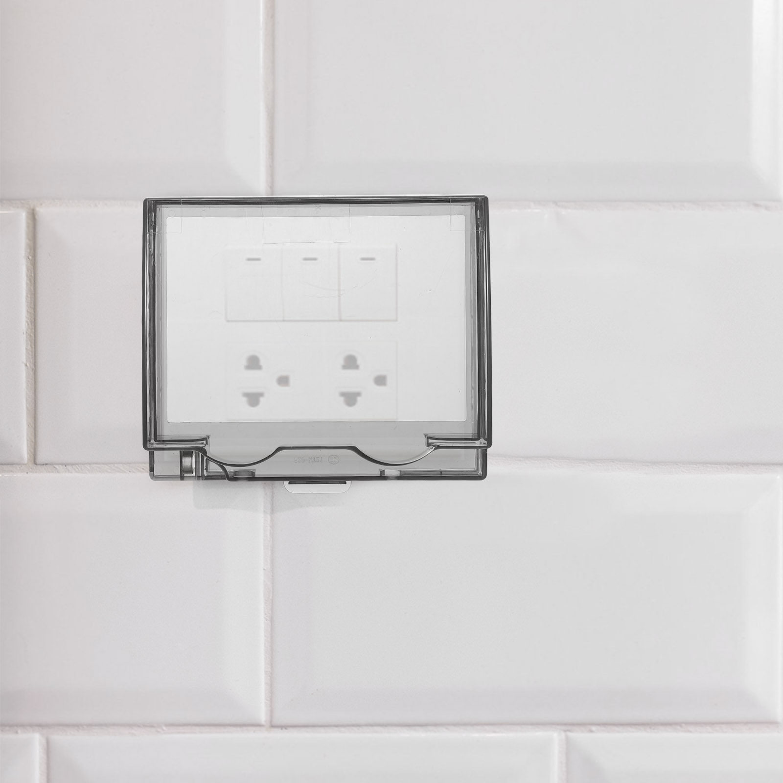 86 Tip Yapışkanlı Su Geçirmez  - Outdoor Power Socket With Lock incelemesi ve fiyatı